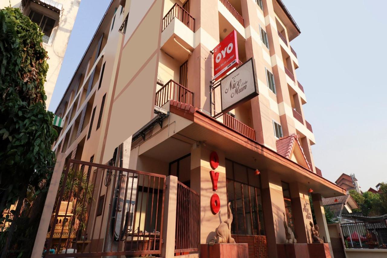 Oyo 794 Nice Mum Lodge Τσιάνγκ Μάι Εξωτερικό φωτογραφία
