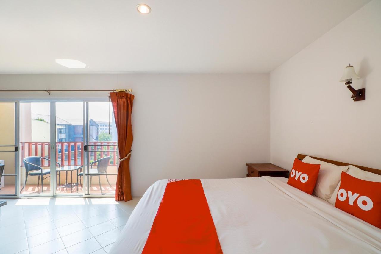 Oyo 794 Nice Mum Lodge Τσιάνγκ Μάι Εξωτερικό φωτογραφία