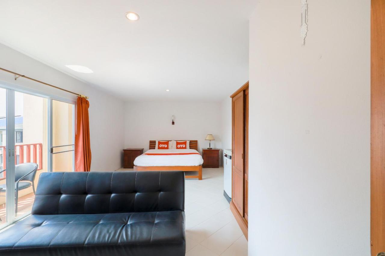 Oyo 794 Nice Mum Lodge Τσιάνγκ Μάι Εξωτερικό φωτογραφία