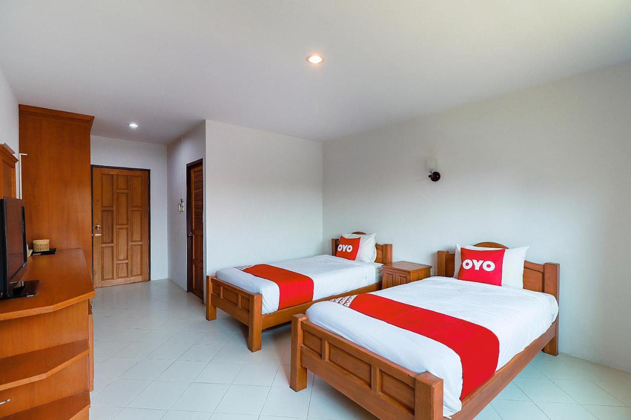 Oyo 794 Nice Mum Lodge Τσιάνγκ Μάι Εξωτερικό φωτογραφία