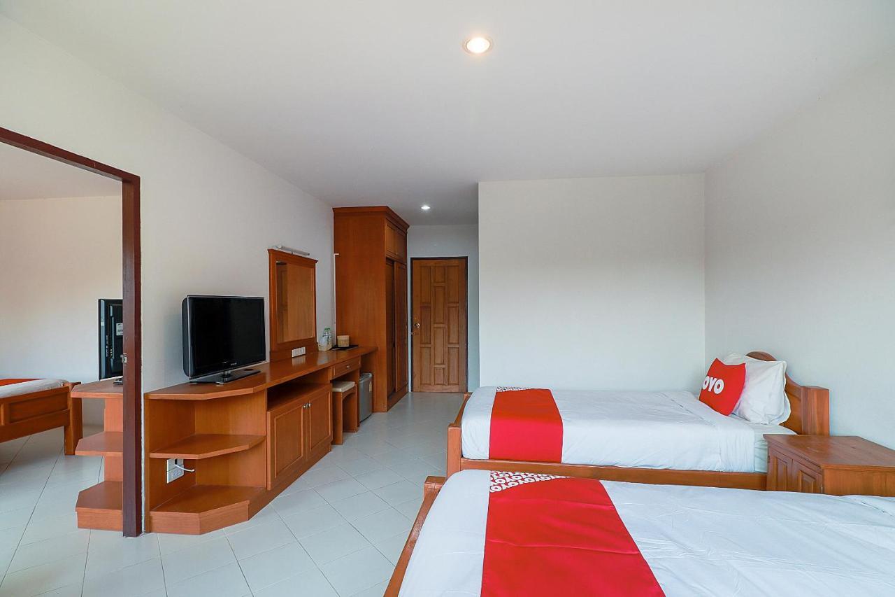 Oyo 794 Nice Mum Lodge Τσιάνγκ Μάι Εξωτερικό φωτογραφία