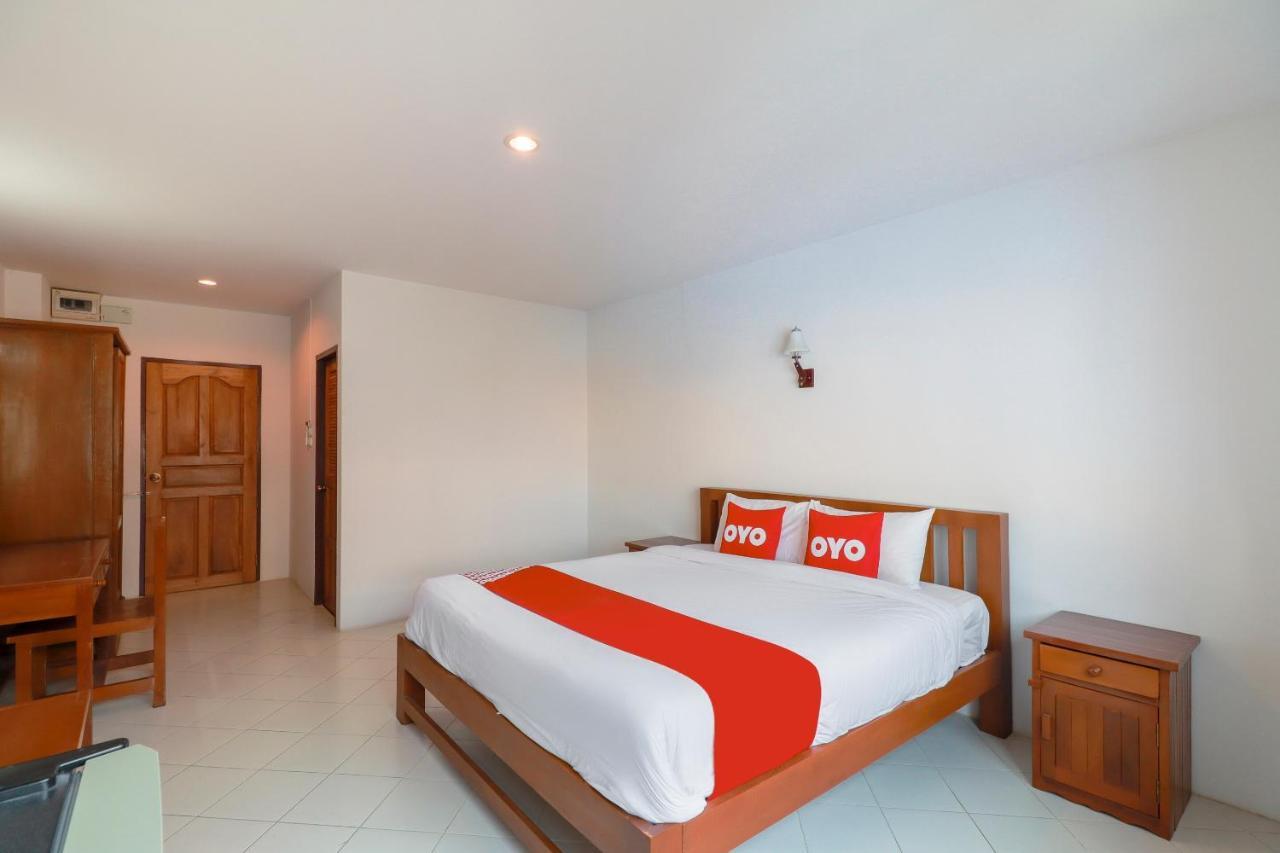 Oyo 794 Nice Mum Lodge Τσιάνγκ Μάι Εξωτερικό φωτογραφία